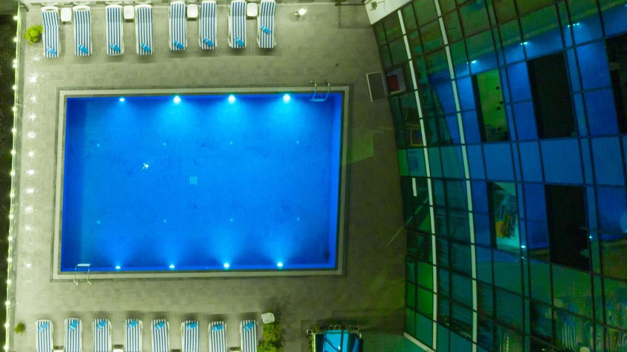New Wave Hotel Batumi Luaran gambar